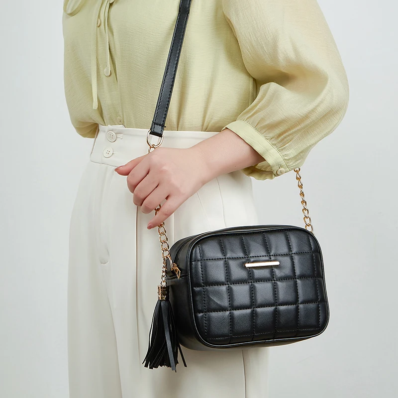 Black Luxury Handbags And Purse Women PU Leather Messenger Shoulder Bag Plaid Female Crossbody Bag Tassel Quilted Brand