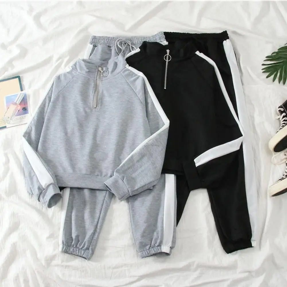 

Women Sweatshirt Pants Set Stylish Women's Tracksuit Set Loose-fit Sweatshirt Pants with Wide Leg Elastic Waist Pockets for Fall