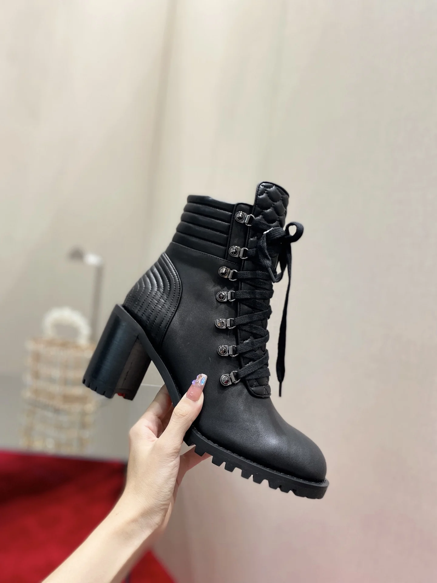 

Women's boots Red sole short boots imported calf leather inner lining full sheepskin dual color heel height 7cm 34-43 siz 021