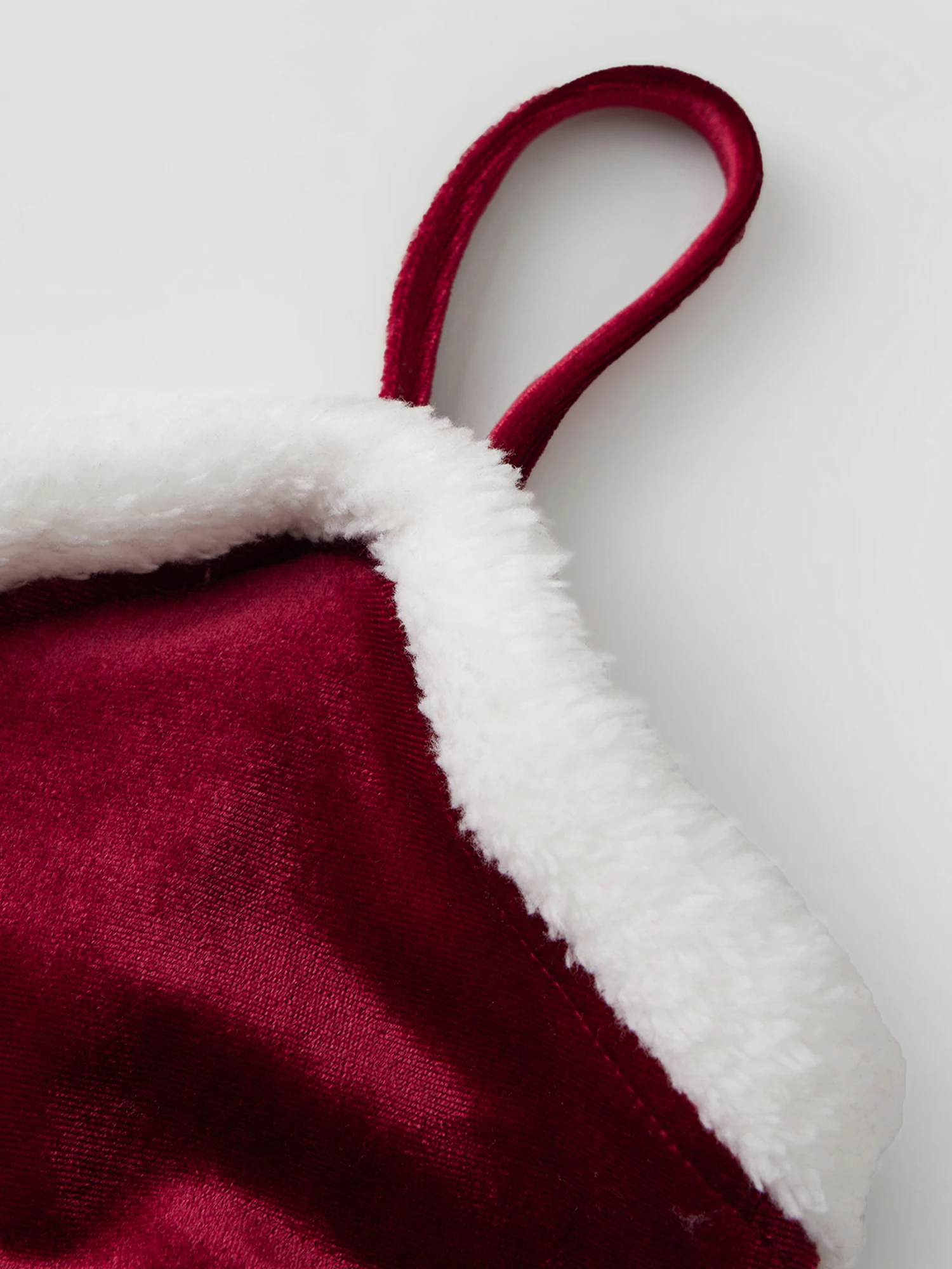 Women s Christmas Cosplay Costume Red Velvet Sleeveless Cami Top and Shorts Set for Holiday Themed Party Dress-up