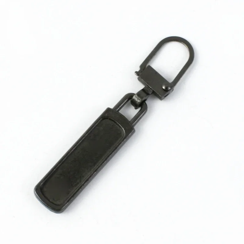D-GunBlack
