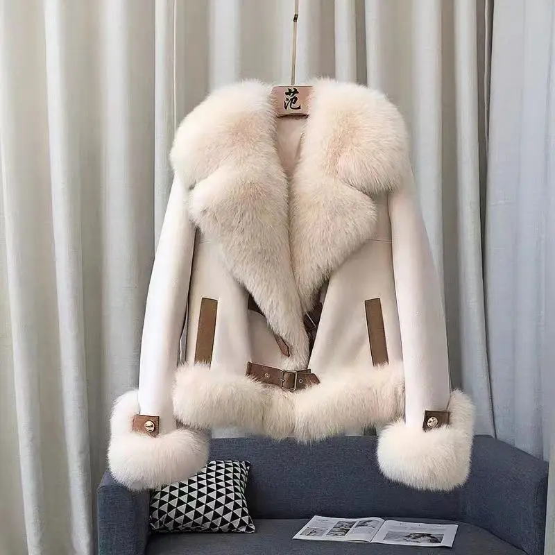 Large Fur Collar Imitation Fox Fur Grass, High-end Fashion, Westernized Short Style Down Fur Jacket, Women's Winter New 2024