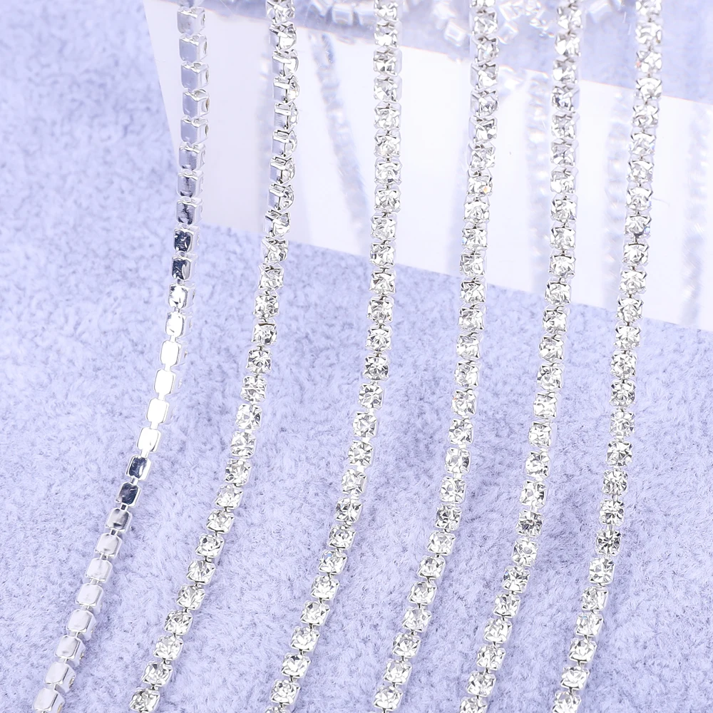 Elegant Gold Crystal Rhinestone Chain Decoration