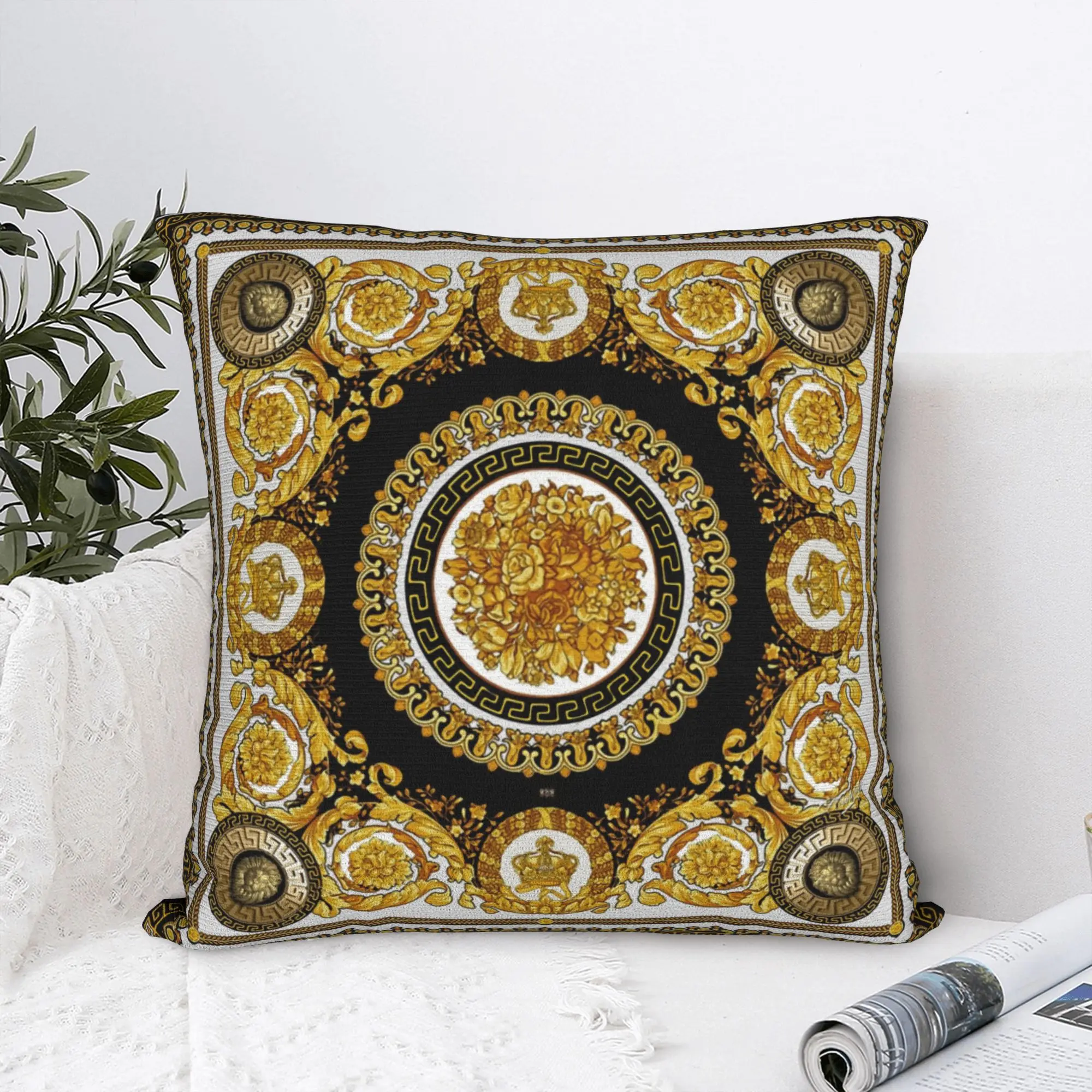 Elegant Baroque Gold Medallion Decorative Pillowcase - Luxurious Soft Fabric Cushion Cover