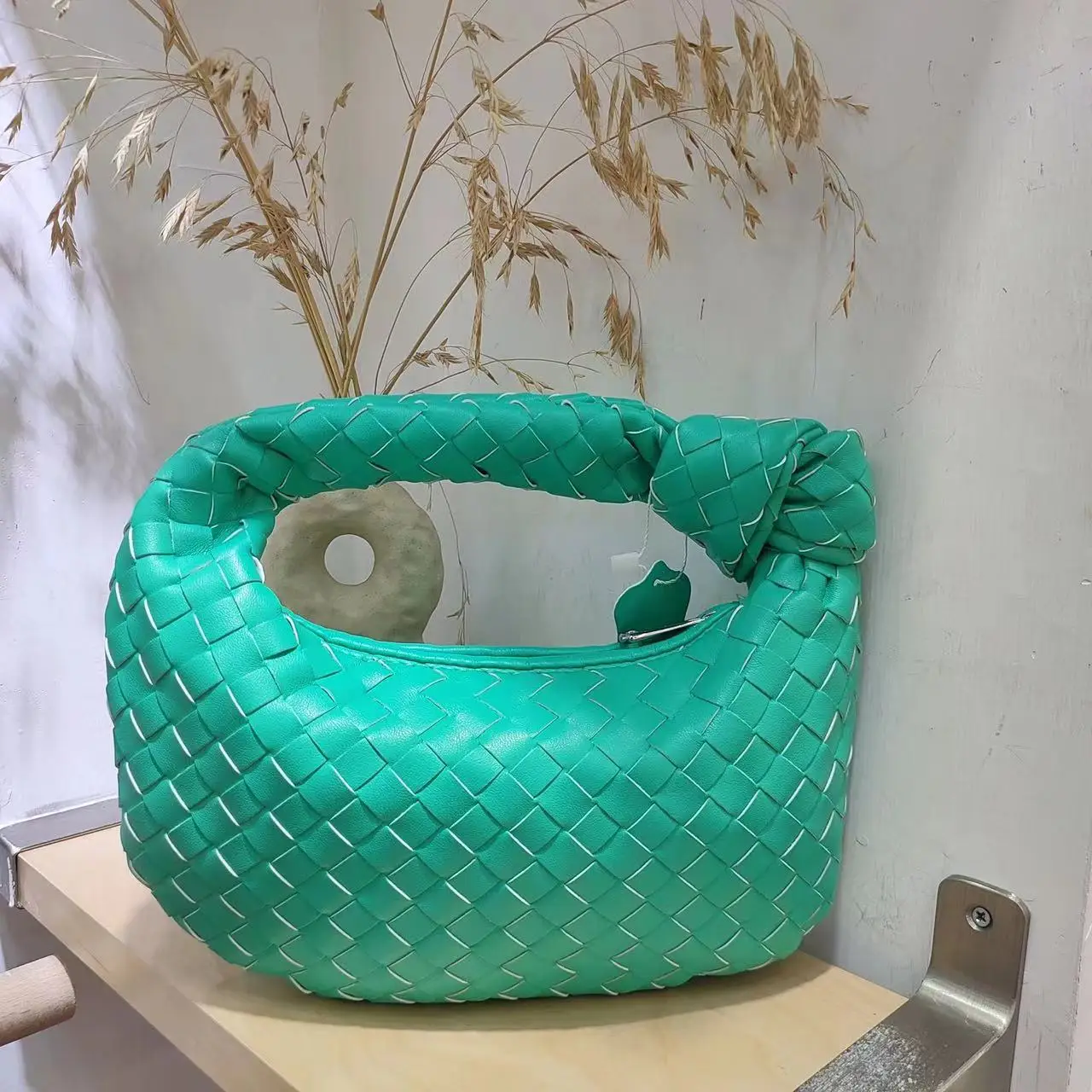 2022 Fashion Handmade Woven Bag Luxury Woven Leather Printed Shoulder Bag Lady Crossbody Hobo PU Knotted Handle Casual Handbag 