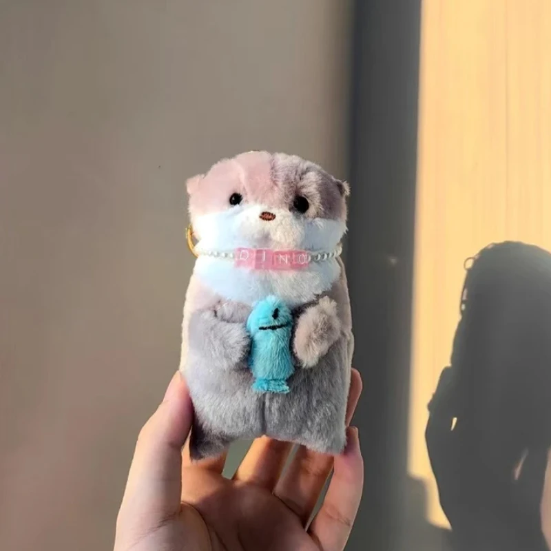 Cute Otters Holding Fish Plush Doll Keyrings Lightweight Hanging Pendant Props For School Bag Key Wallet Doll Toy Gifts 11cm 5