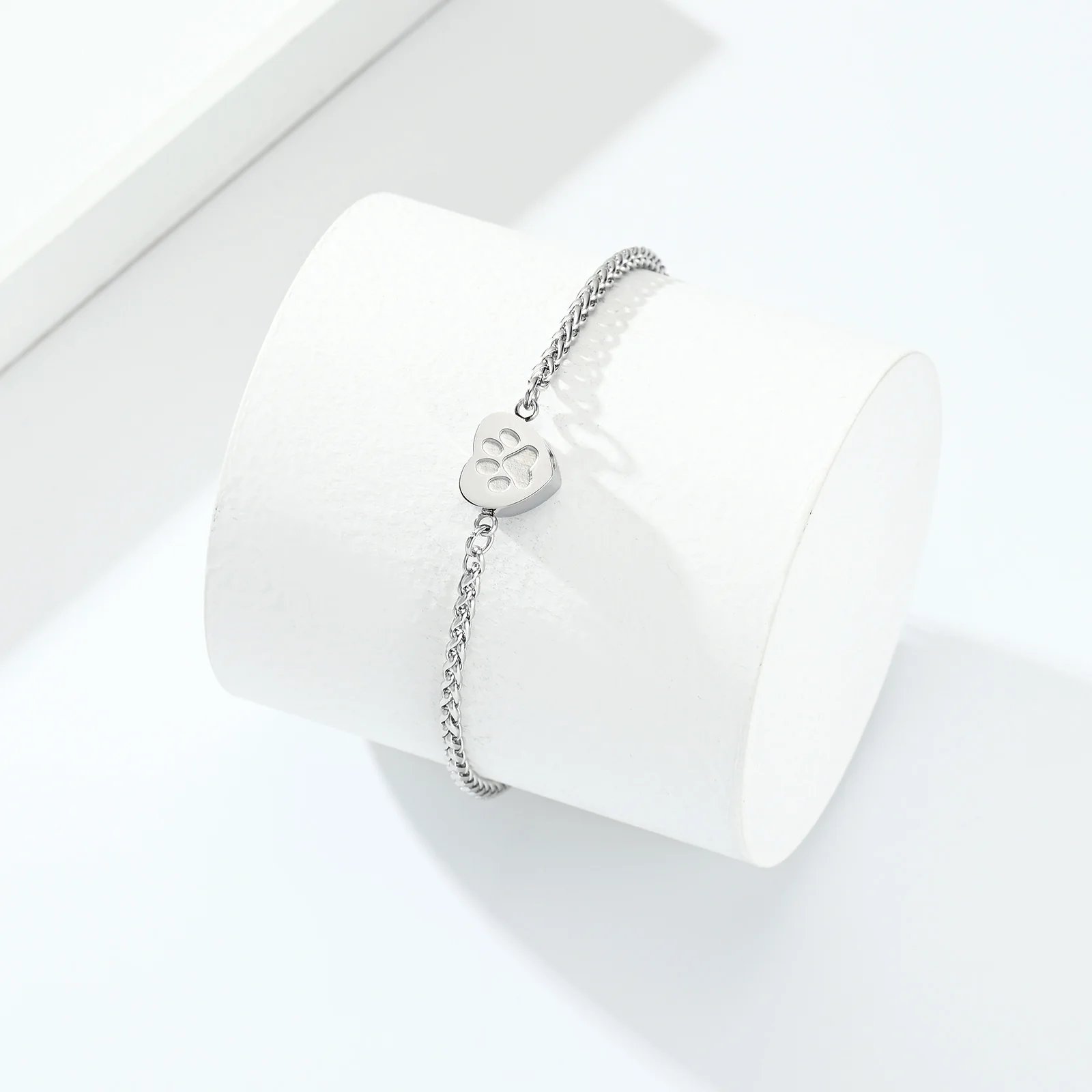 Adjustable Cremation Urn Bracelet Stainless Steel Heart Urn Foe Human/Pet Ashes Customize Memorial Bangle Cremation Jewelry