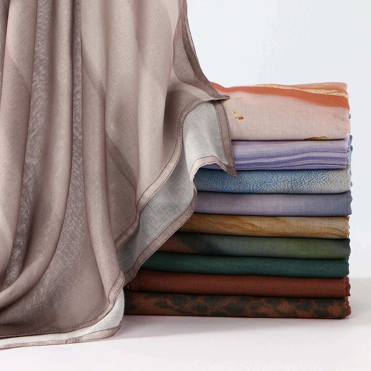 موضة مطبوعة مشروط رايون الحجاب وشاح للمرأة مسلم الحجاب الطباعة الرقمية شالات الإسلام عمامة رمضان الحجاب الأوشحة