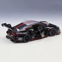 ⁦مجسم سيارة سباق بورش 911 GT3 R معدني | Porsche 911 GT3 R Diecast Racing Car Model⁩ - الصورة ⁦6⁩