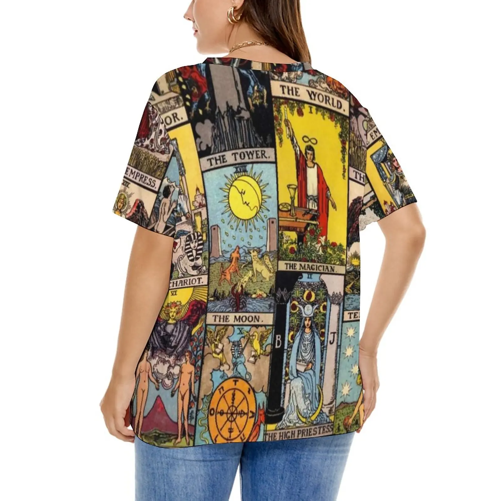 Vintage Moon T-Shirts Tarot Art Collage Basic T Shirt Short Sleeve Woman Retro Tee Shirt Summer Graphic Tees Plus Size 5XL 6XL
