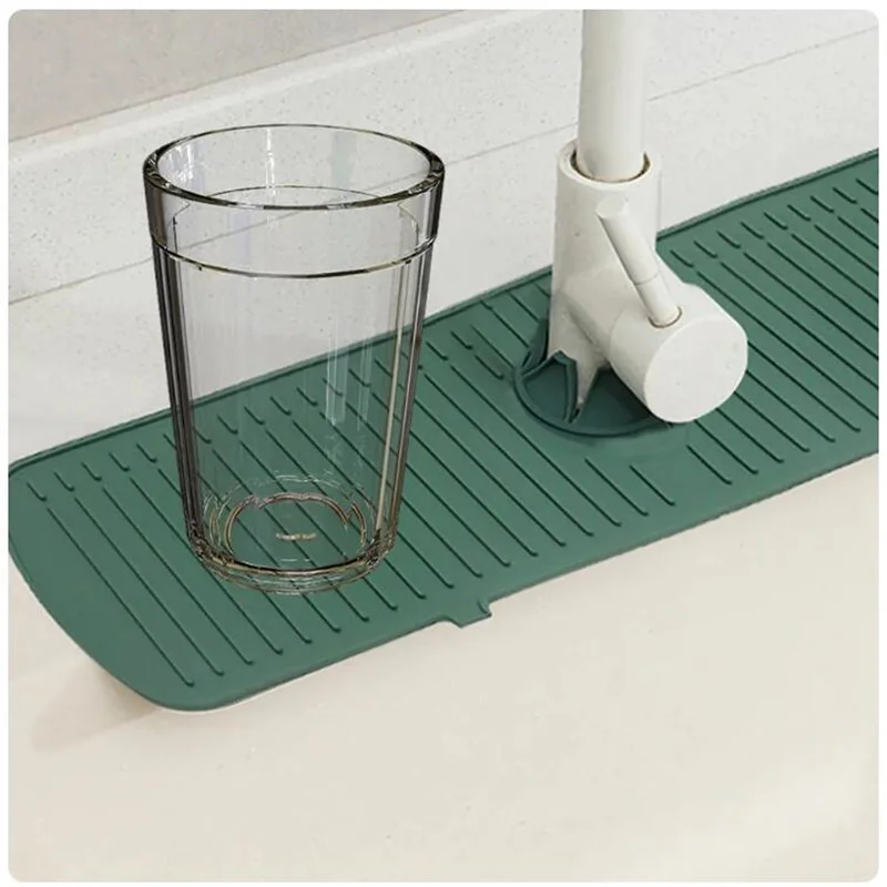 1 Stuk Keuken Kraan Splash Pad Siliconen Gootsteen Kraan Splash Guard Mat Spons Afvoer Pad Aanrecht Beschermer Badkamer Gadgets