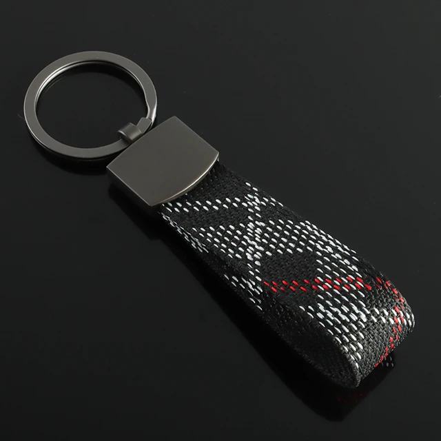 PORTE CLES EN NYLON ROUGE POUR AUDI - PORTE CLÉS VOITURE/AUDI - BlaBlaStore