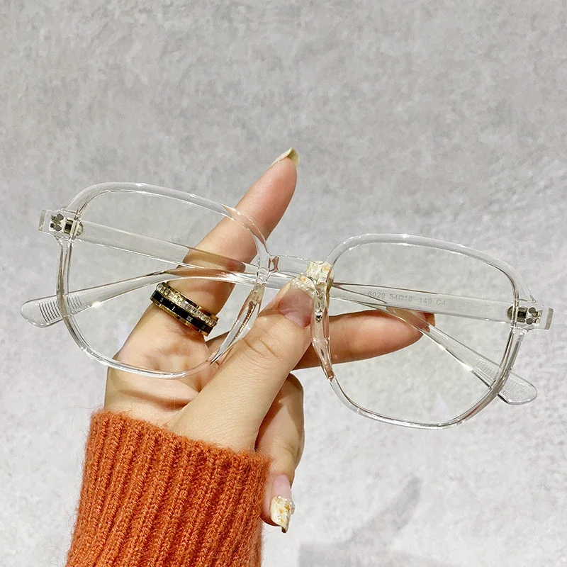 Chic Ultra-Light Matte Tea Eyeglasses for Women - Fashionable Anti-Blue Light Large Frame Eyewear