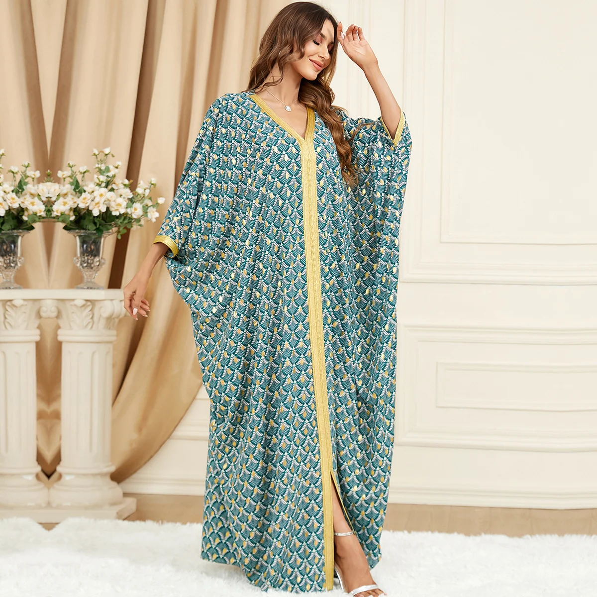 Abaya for Women Bat Sleeves V-neck Dubai Muslim Arabic Long Dress Gold Plated Long Sleeve Large Abaya Dress Women Clothing