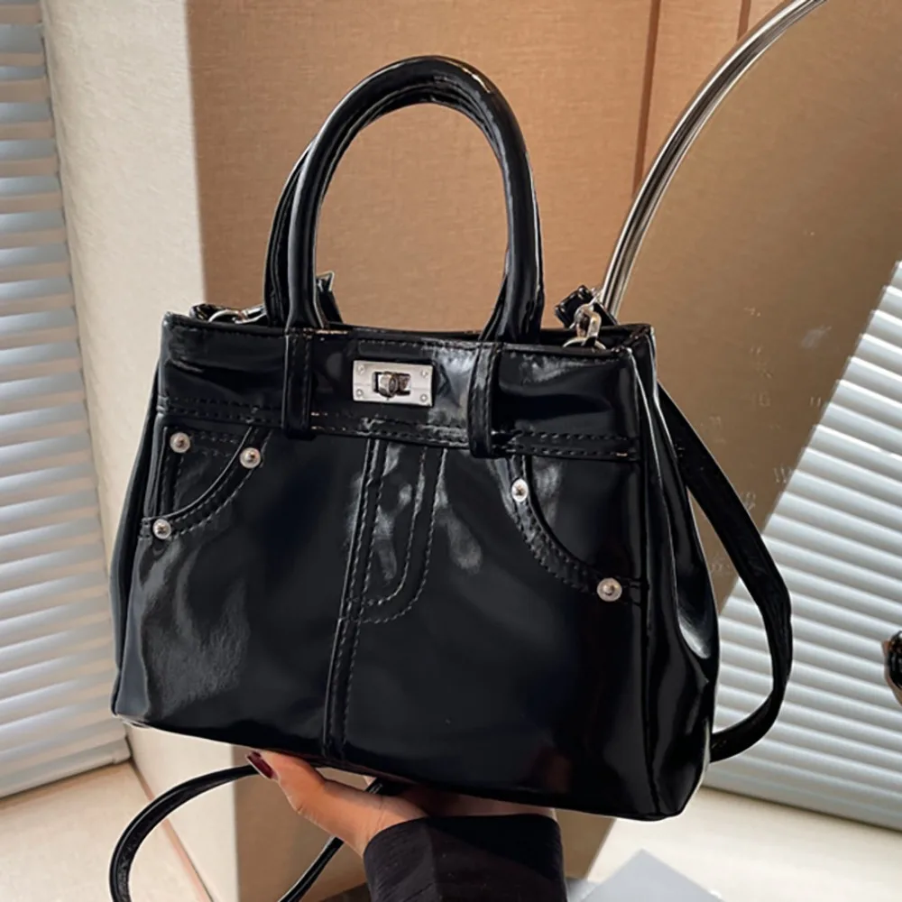 حقيبة دلو جلدية ناعمة للنساء، بتصميم سلسلة كبير، م...