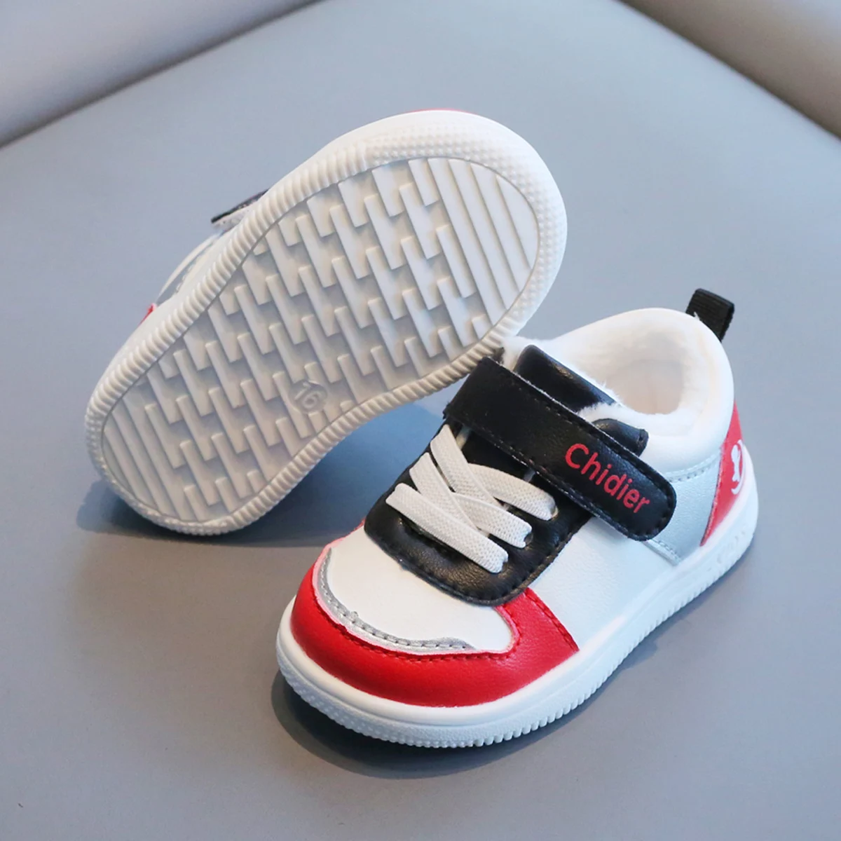 Boys and Girls Spring and Autumn Non-slip Soft Bottom Color Splicing Baby Board Shoes 6