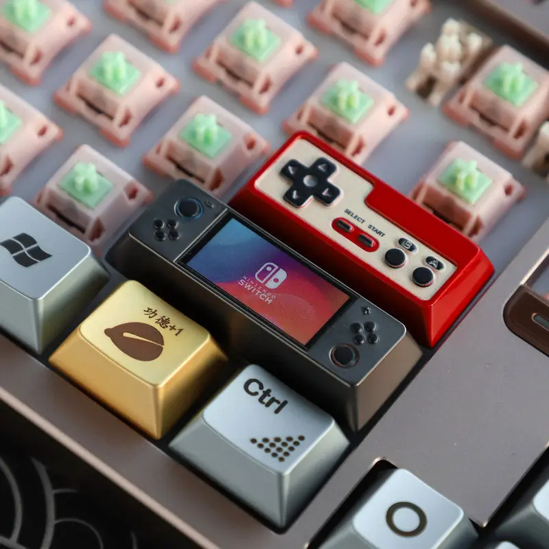 Tastiera Meccanica Originale Rossa e Bianca per Console di Gioco Retro, Tastiera in Metallo per PC Gaming, Tastiera da Collezione con Keycap Regalo - immagine 5