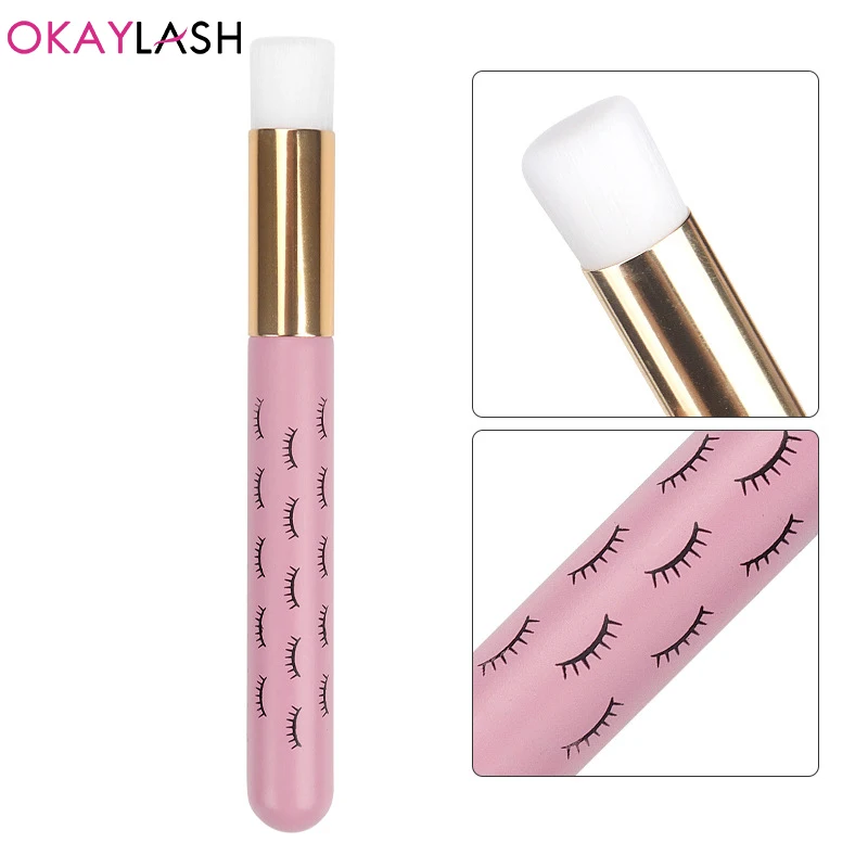 eyelash pink brush