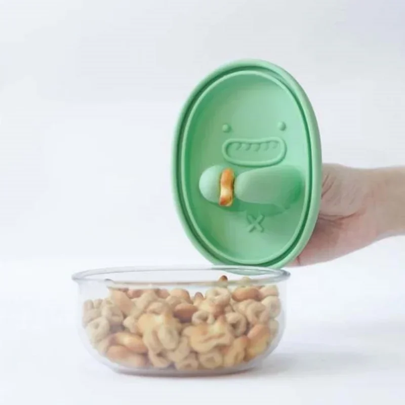Crumb-Free Cartoon Snack Box - Food-Grade Silicone Storage Solution