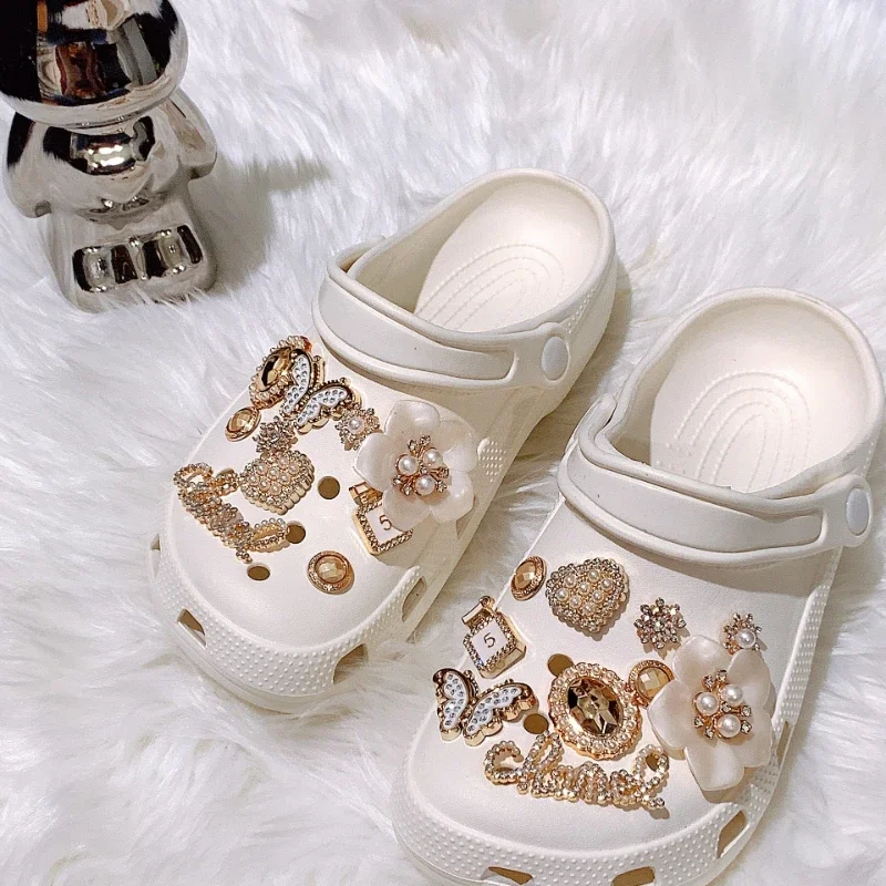 Shoe Charms DIY Pins Butterfly Diamond Pearl Chain Decoration Buckle Hole Shoe Charms Set Accessories Kids Girls Gift