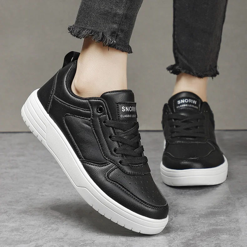 New Men Sneakers Zapatillas Mujer White Flat Shoes Ladies Outdoor Luxury Women Casual Shoes Women Sneakers Men's