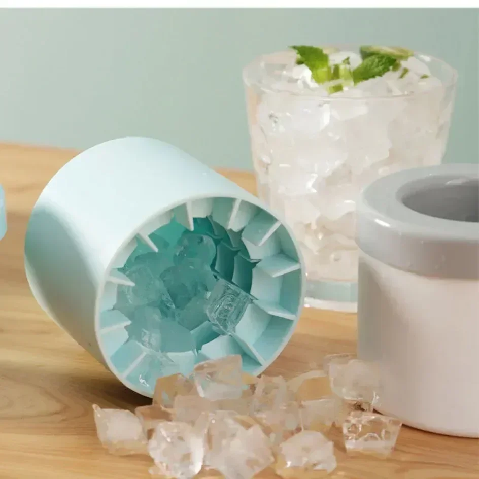 Description Picture 4 of itemCreative Silicone Ice Cube Mold Round Ice Bucket DIY Homemade Freeze Maker for Refrigerator Summer Use