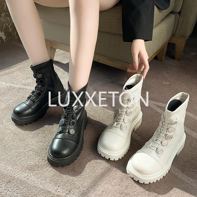 2024 New Round Headed Thick Sole Back Zipper Elastic Short Boots with Inner Height Increase Women's Medal Button Slim Leg Boots