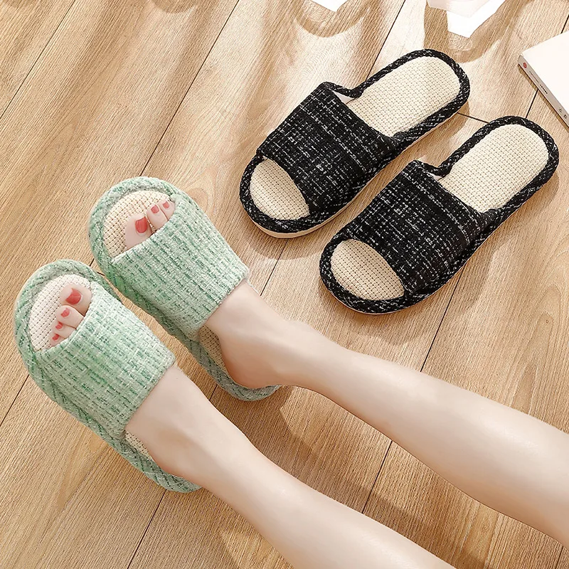 QYCKABY Retro Linen Flip Flops For Women Men Outerwear Summer Flat Bottomed Beach Slippers Breathable Non slip Home Sandals