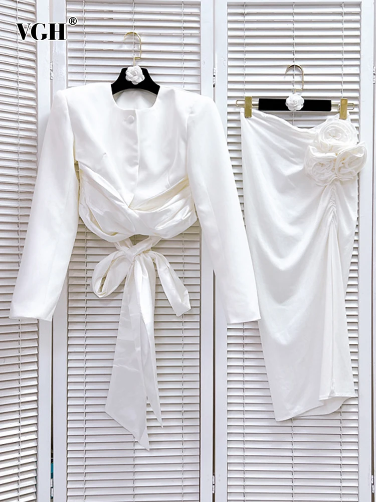 2024 Robe Rétro Médiévale Femme Avec Manches Trompette Halloween Cosplay Grandes Tailles Robe Reine Femme Victorienne Médiévale Renaissance Gothique Maxi Carnaval Fête Princesse Costume Longue