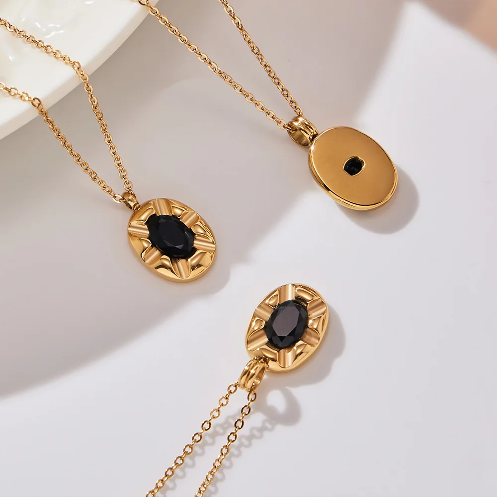Edelstahl 18K Vergoldete Kette Halskette Für Frauen Mit Schwarzem Zirkon Oval Anhänger Halskette Femme Exquisite Schmuck Geschenk S31984C419D02496781B1Ec37B5D8480B9