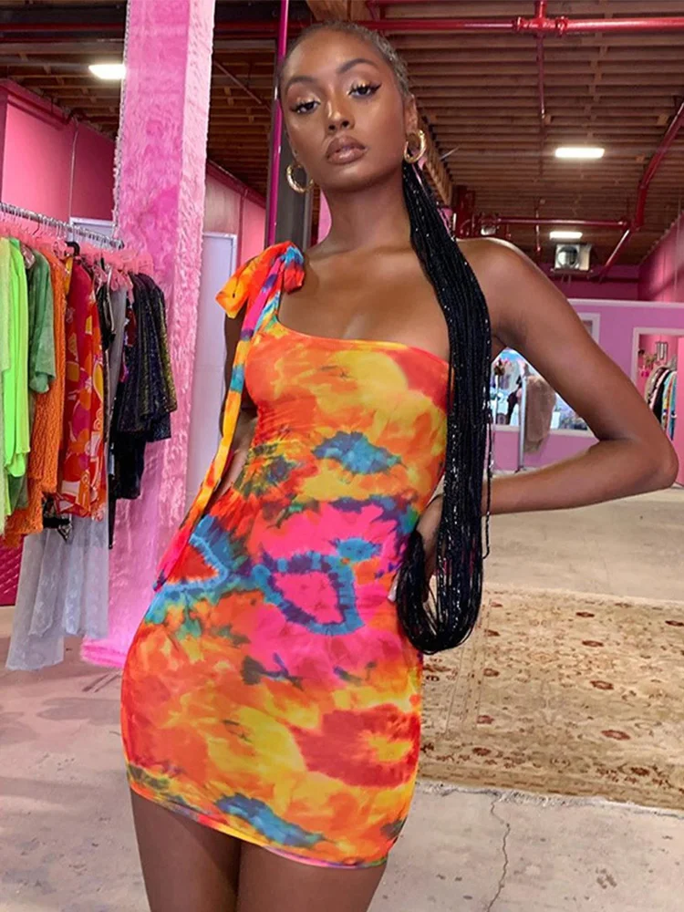 

Sexy Hot Tie Dye Women Bodycon Dress One Shoulder Bandage Fashion Party Mini Dresses Sleeveless 2022 Skinny Print Dress