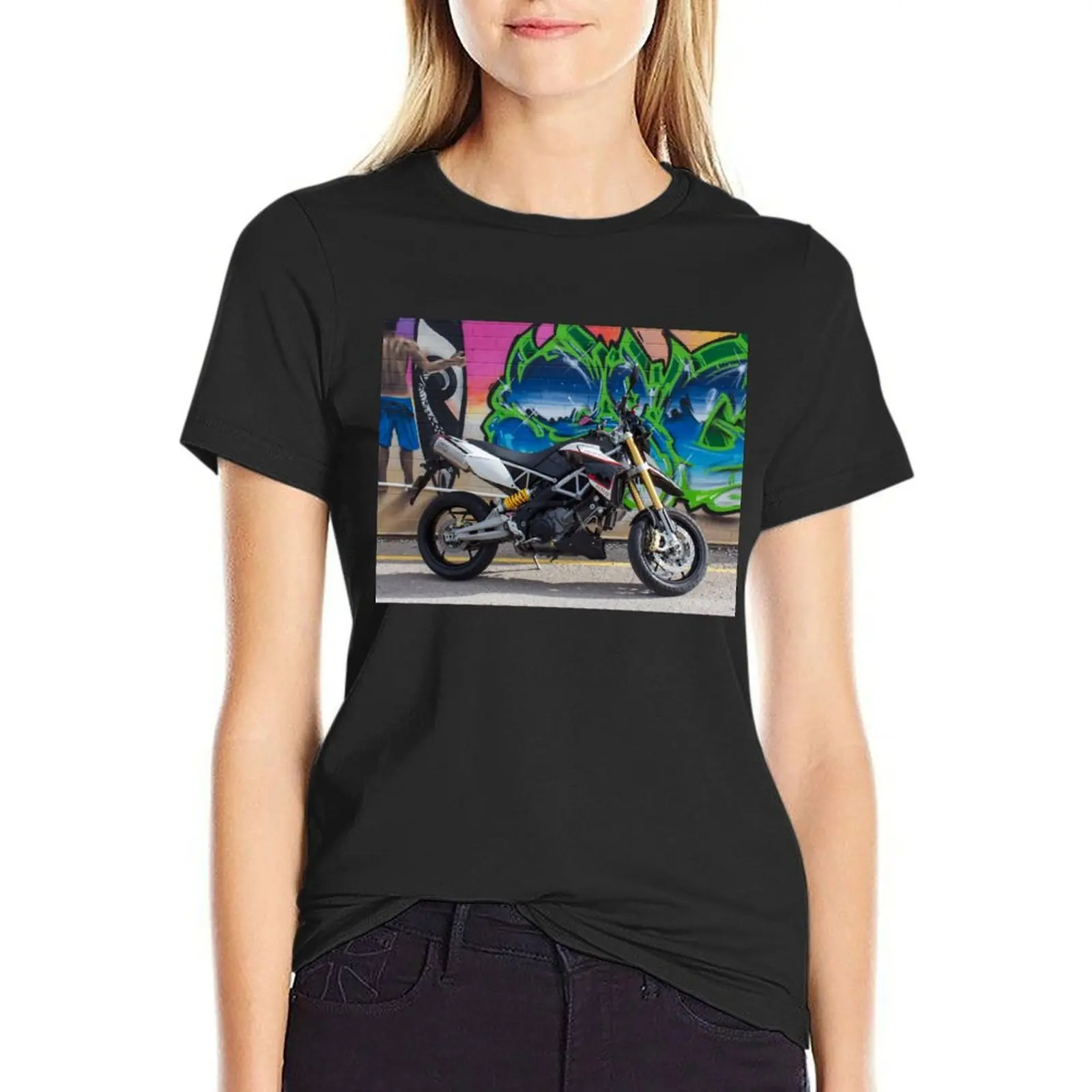 Aprilia Dorsoduro 1200 T-Shirt Summer Top Summer Top Camicette Estive Da Donna 2024