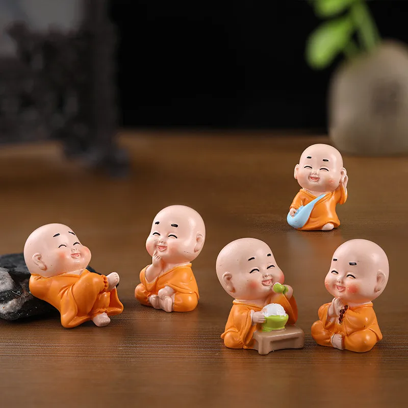 Figurine Fairy Home Decoration Accessories Kawaii Chinese Buddhist Monks Miniature Bonsai Garden Furniture Resin Craft