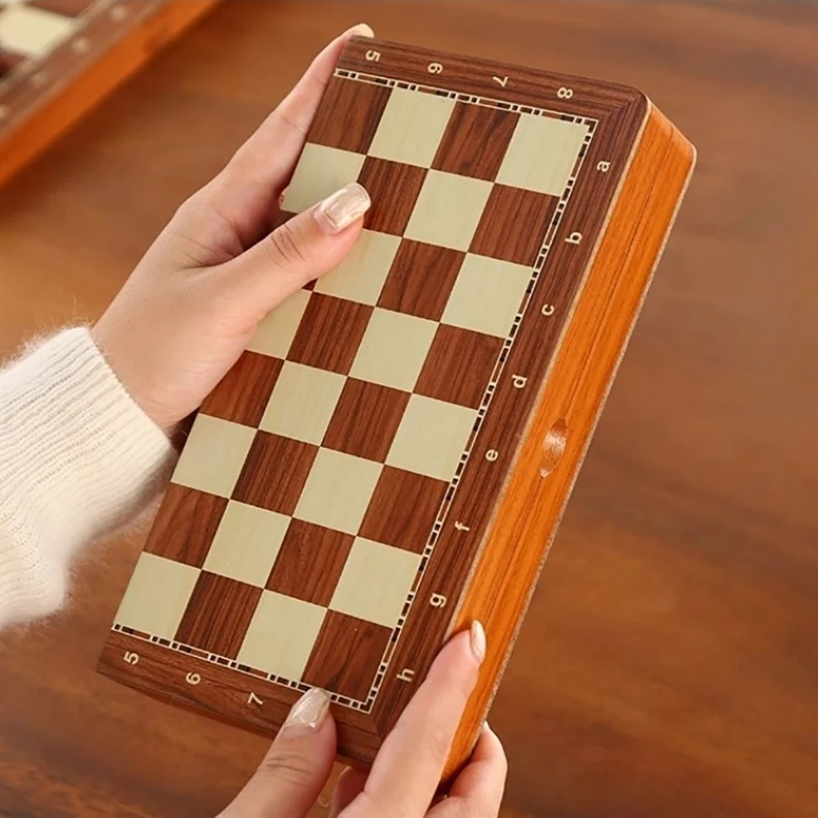 Rosewood Luxury Chess Set 2