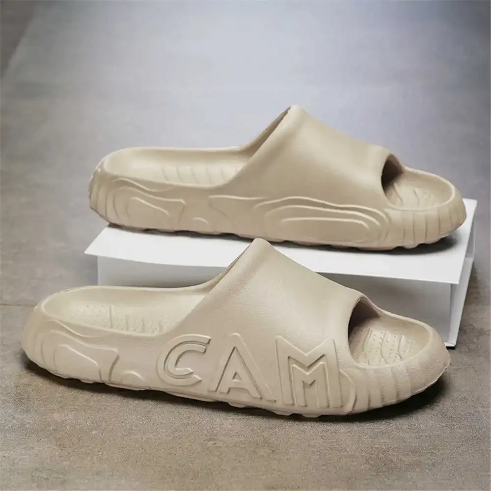 

Пляжные сандалии с открытым носком, мужские домашние тапочки, детская тренировочная обувь, прозрачные босоножки, кроссовки, спортивный роскошный комплект, роскошный бренд