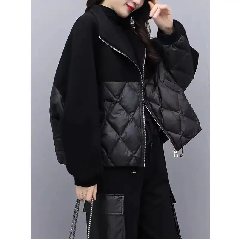 Рисунок 5 - Женская короткая парка с рукавом летучая мышь