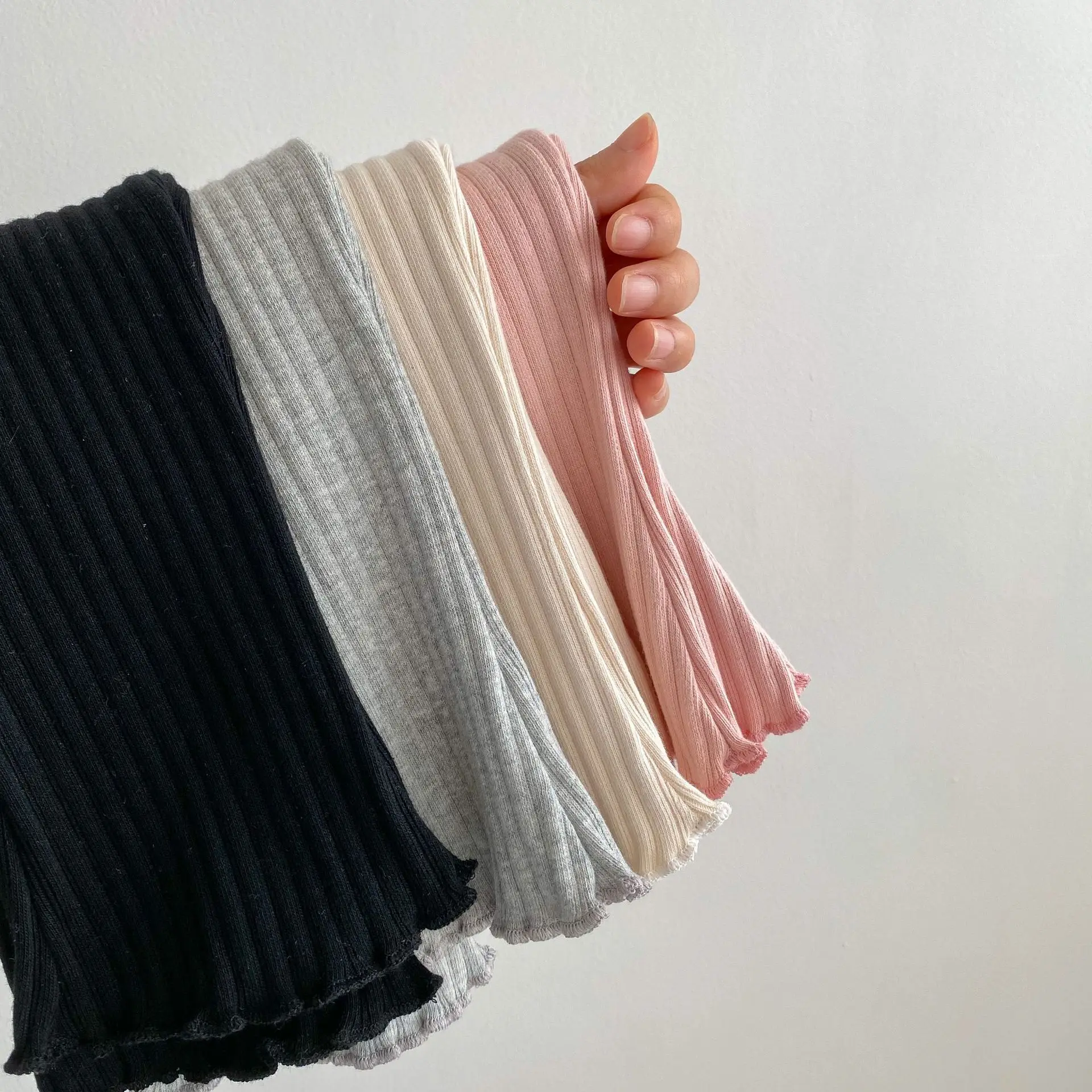Description Picture 3 of itemFashion Popular Classic Baby Flared Pants Girls' Clothes Solid Color Leggings Korean Style Children Toddler Costume Casual Pants