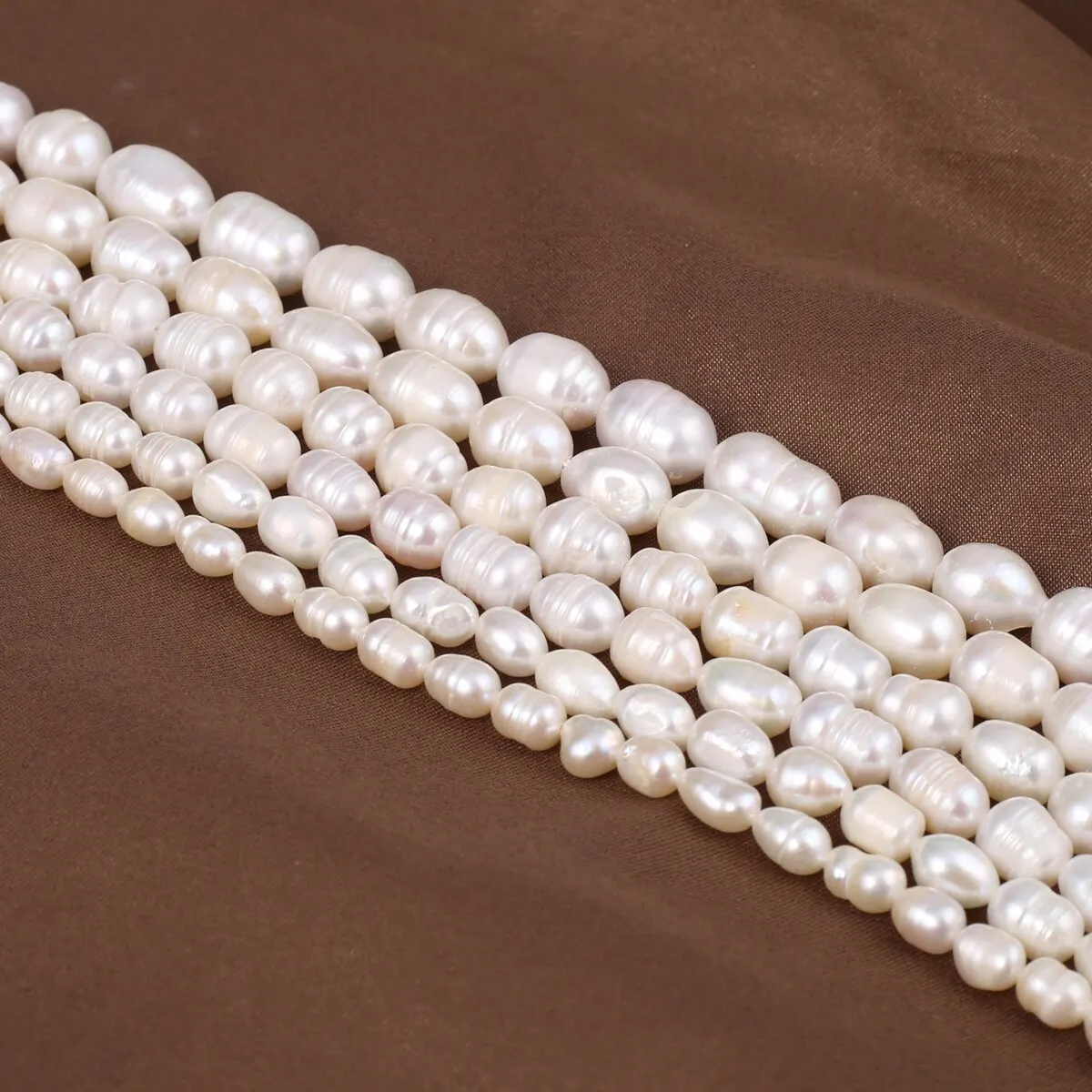 Premium Natural Freshwater Pearl Rice Beads for Jewelry Crafting and DIY Projects