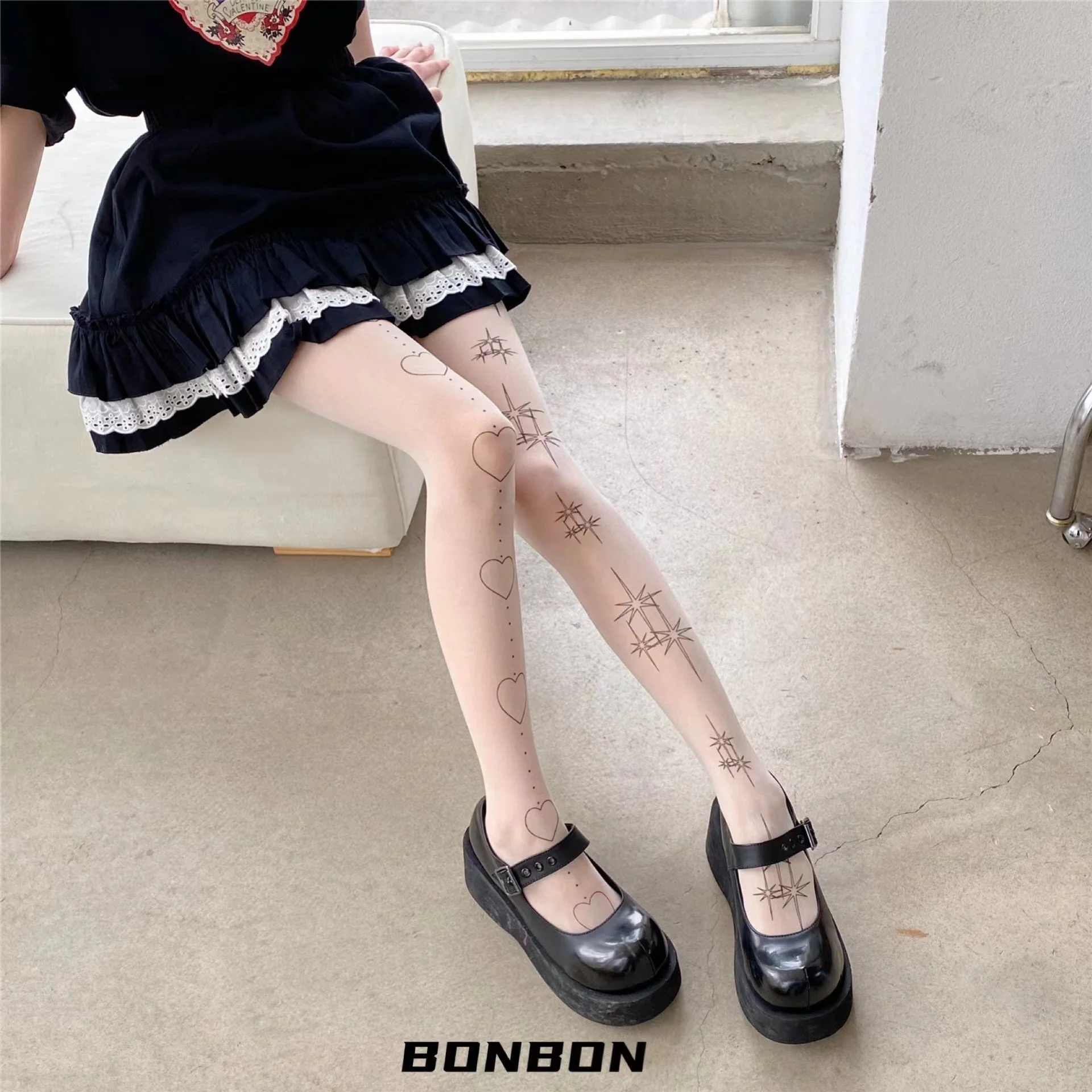 Fantasy Linkage Line Love Lolita Printing Tattoo Socks Light Leg Skin Beauty Stockings