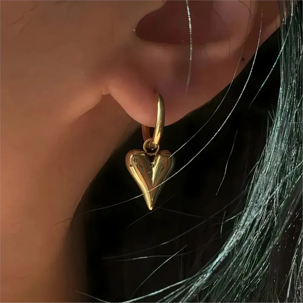 18K Gold Plated Hypoallergenic Stainless Steel Heart-shaped Hoop Earrings for Women High-Quality Fashionable Daily Wear Jewelry