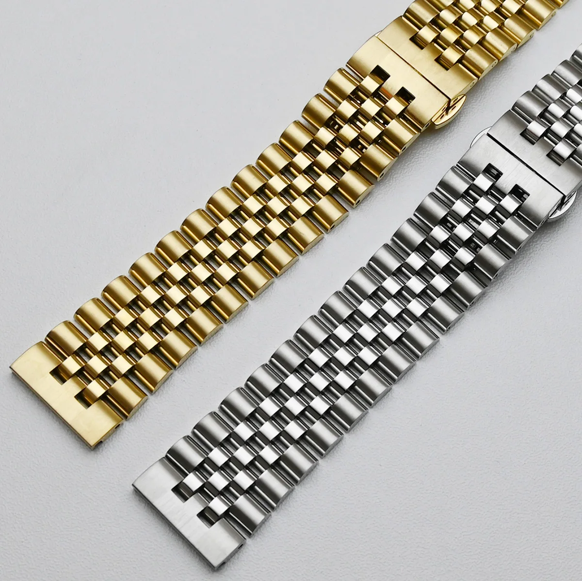Premium Stainless Steel Watch Band - Elegant Replacement Wristband