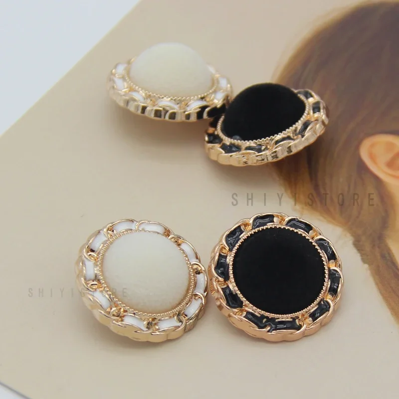 Vintage Flocking Fabric Covered Gold Metal Buttons For Clothes Fur Coat Blouse Decorative Handmade DIY Sewing Crafts Wholesale