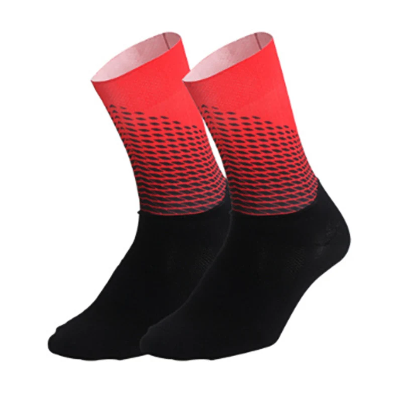 

Men's Sports Socks Breathable Moisture Control Training Cushioned Crew Socks for Men and Women