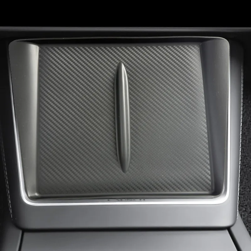 Silicone for Tesla Model Y Juniper/Launch 2025 Anti-skid Pad Wireless Charging Pad Car Phone Non-slip Charger Mat Protective