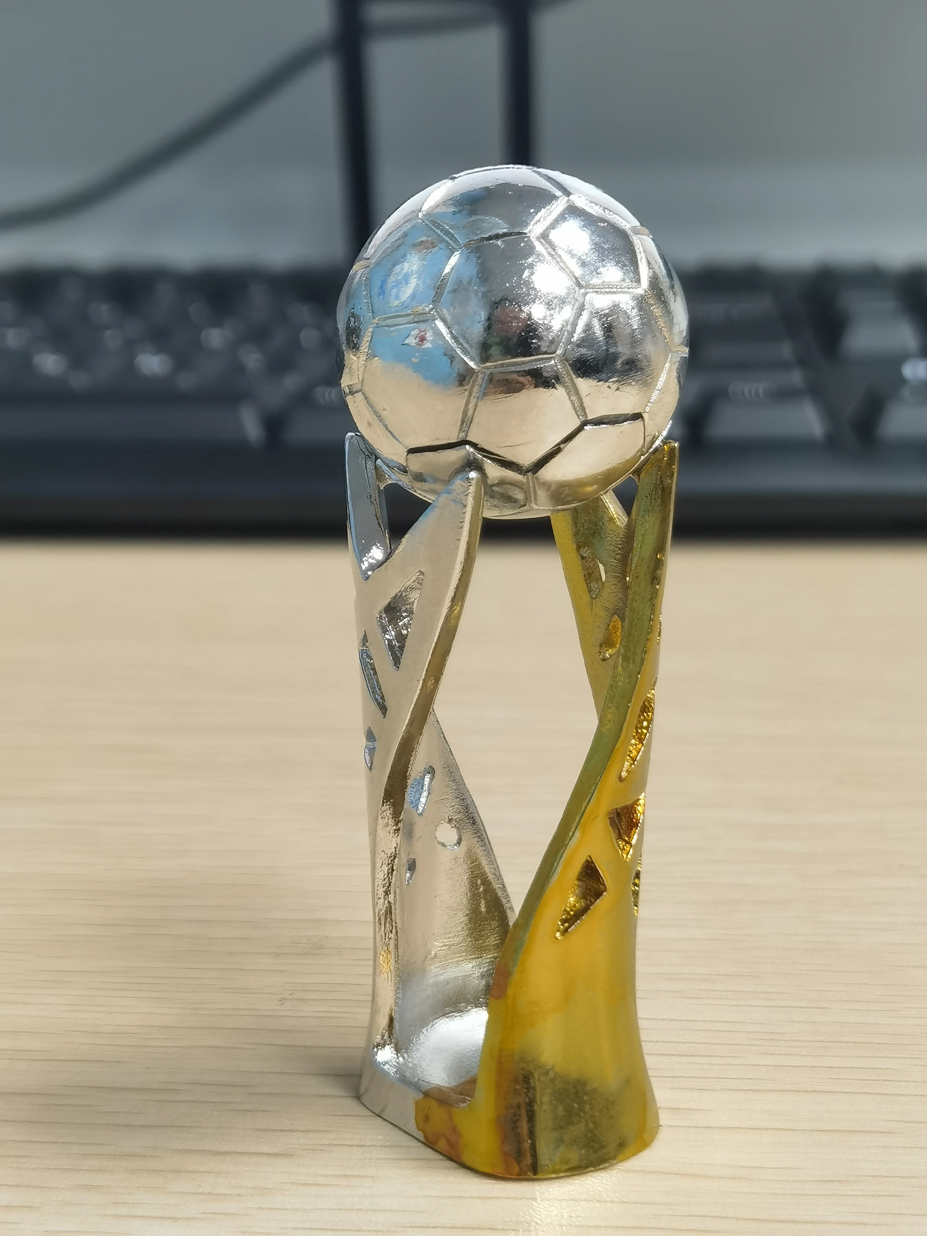 DFL-Supercup Trophy German Super Cup Football Championship Trophy 8cm High Metal Trophy replica trophy