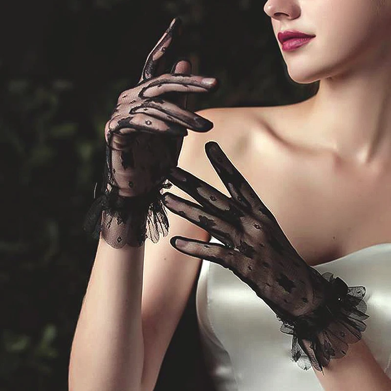 

Autumn Summer Women Short Tulle Gloves White Black Wedding Gloves Stretchy Lace Full Finger Mittens Mesh Transparentes Gloves