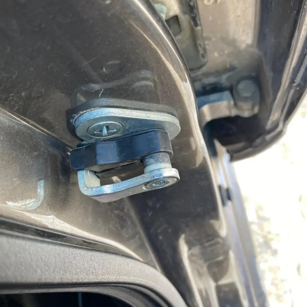 Sound Damper Door Lock Buffer For Lada Granta Kalina Datsun Rattling STOP Soundproof Screaks Deaf Seal Deadener Deadening door lock damper