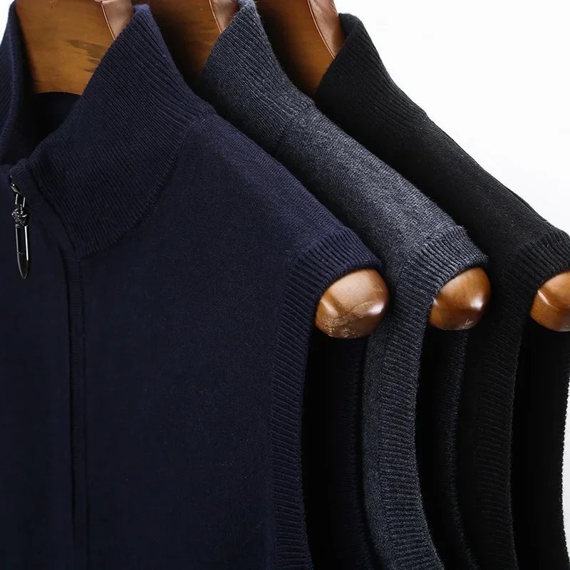 Grado superiore Nuovo Autunno Inverno Marchio di moda Cerniera Cardigan in maglia Maglione Gilet da uomo Retro Crew Lana senza maniche Abbigliamento casual da uomo 5