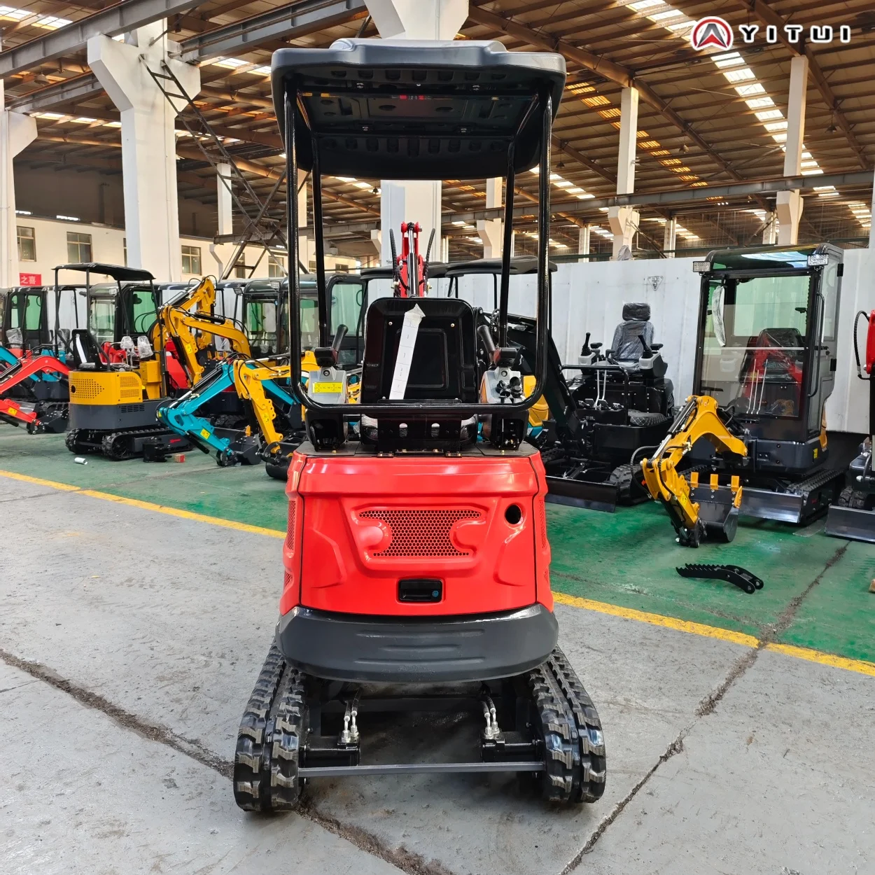 YITUI Mini Excavator Digger, Customized Kubota Engine, Hydraulic Agricultural Machinery, Multiple Accessories, Wooden Box Packaging - Image 4