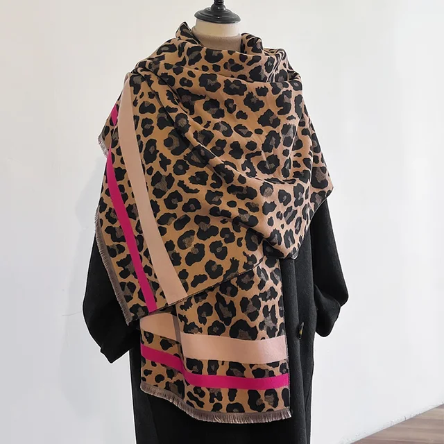 Nuove sciarpe jacquard in cashmere double-face leopardo invernale di lusso Sciarpe di Pashmina in lana da donna di alta qualità addensare scialle avvolgente 3